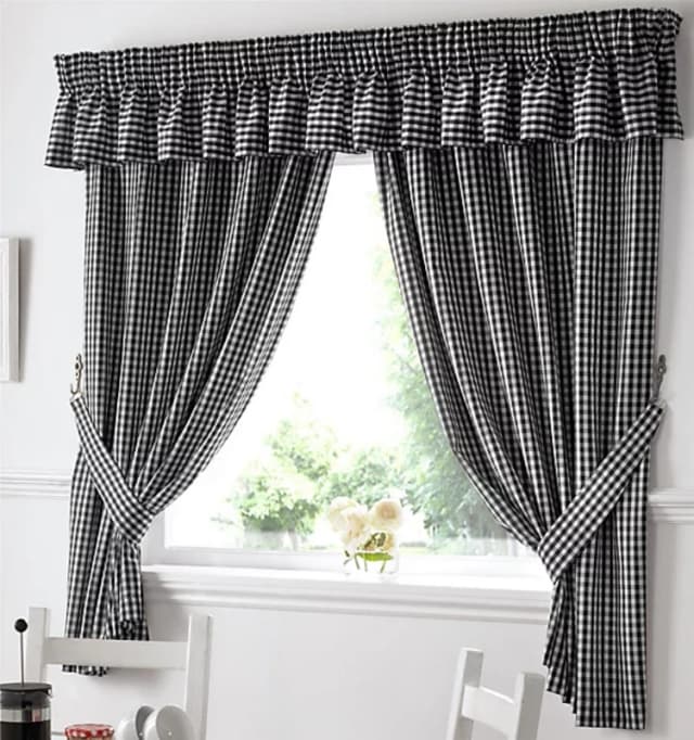 Alan Symonds - Gingham Kitchen Curtains Black 46 x 42' 12399329